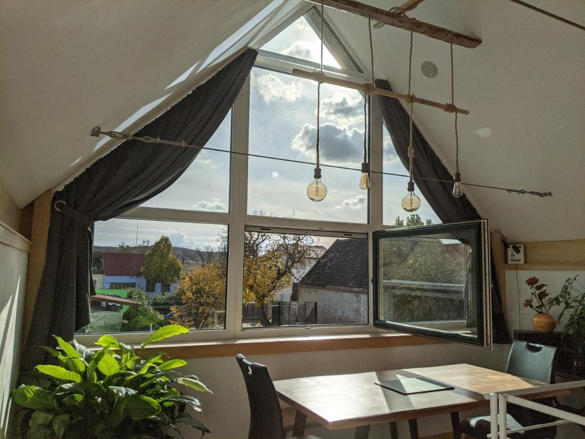 Bonito - Historischer Streckhof Schuetzen am Gebirge Luaran gambar